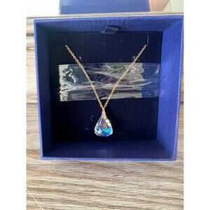 Swarovski Crystal Pendant Necklace with Gold Plated Chain